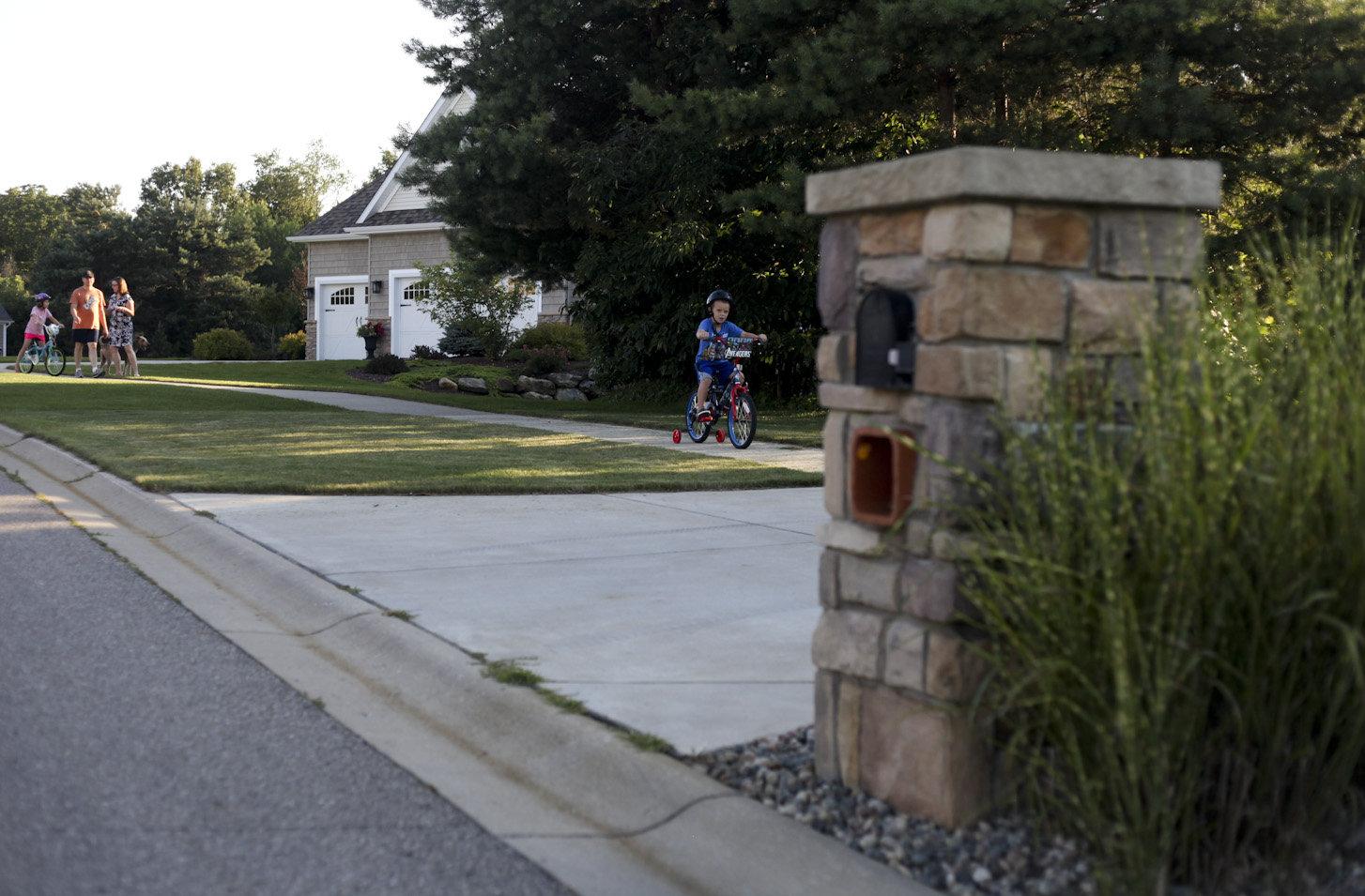 Grand Entrance with Two Mailboxes