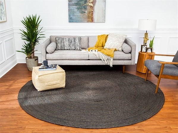 Choosing the Right Rug Shape