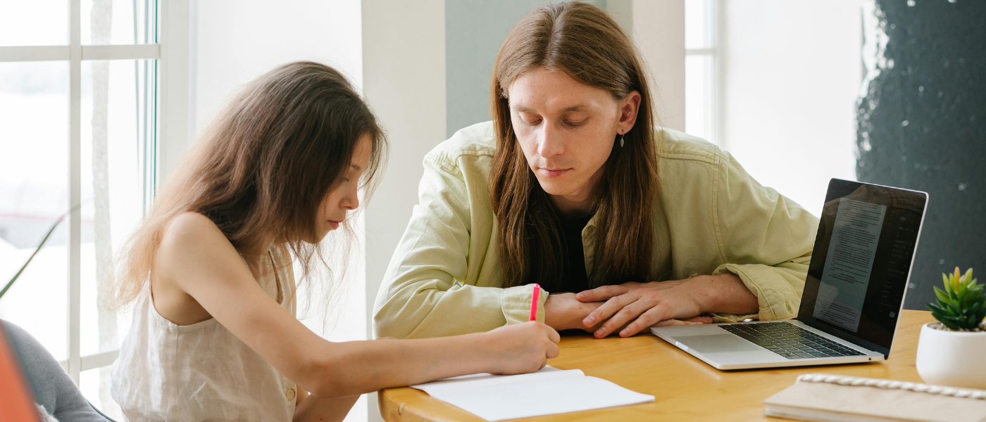 The Importance of a VCE Chemistry Tutor for Success