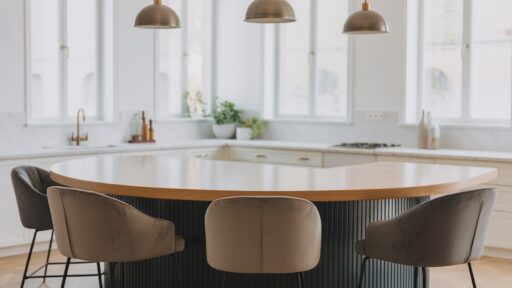 13 Curved Kitchen Island Design You Should Try
