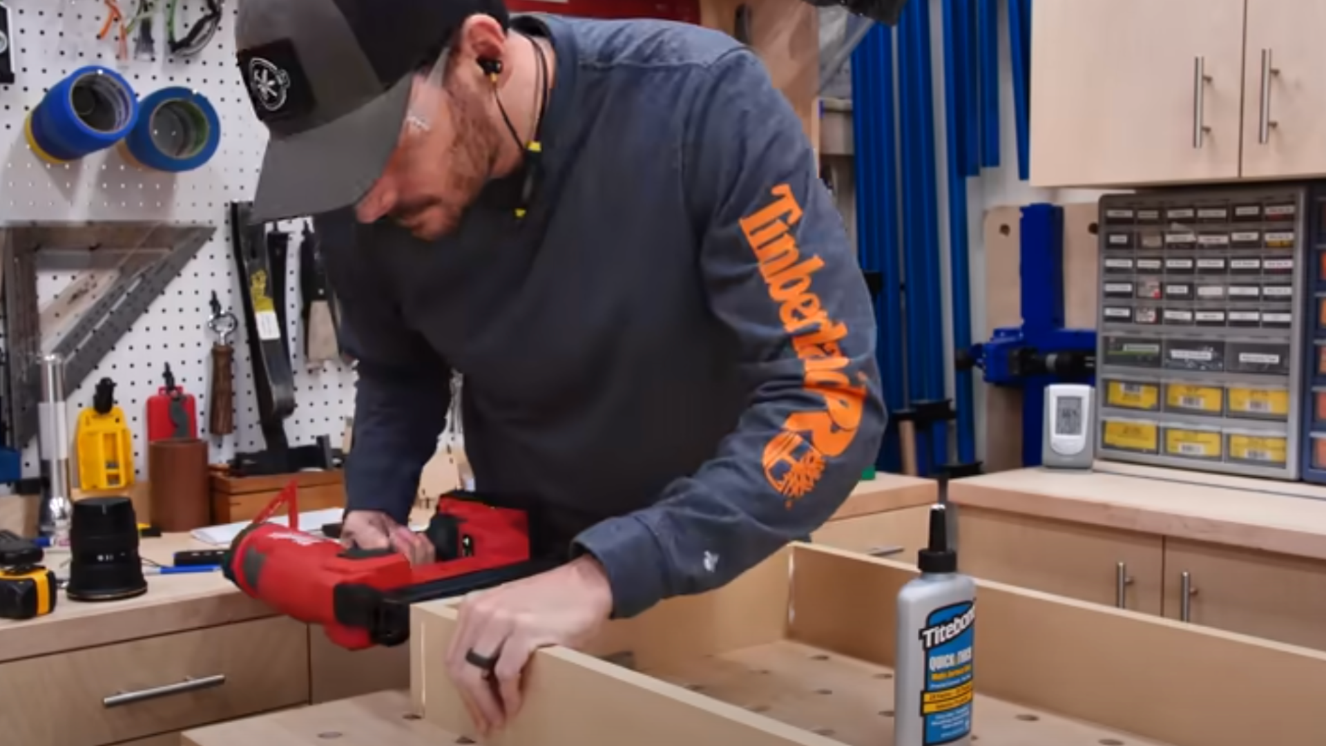 Building_the_Frames