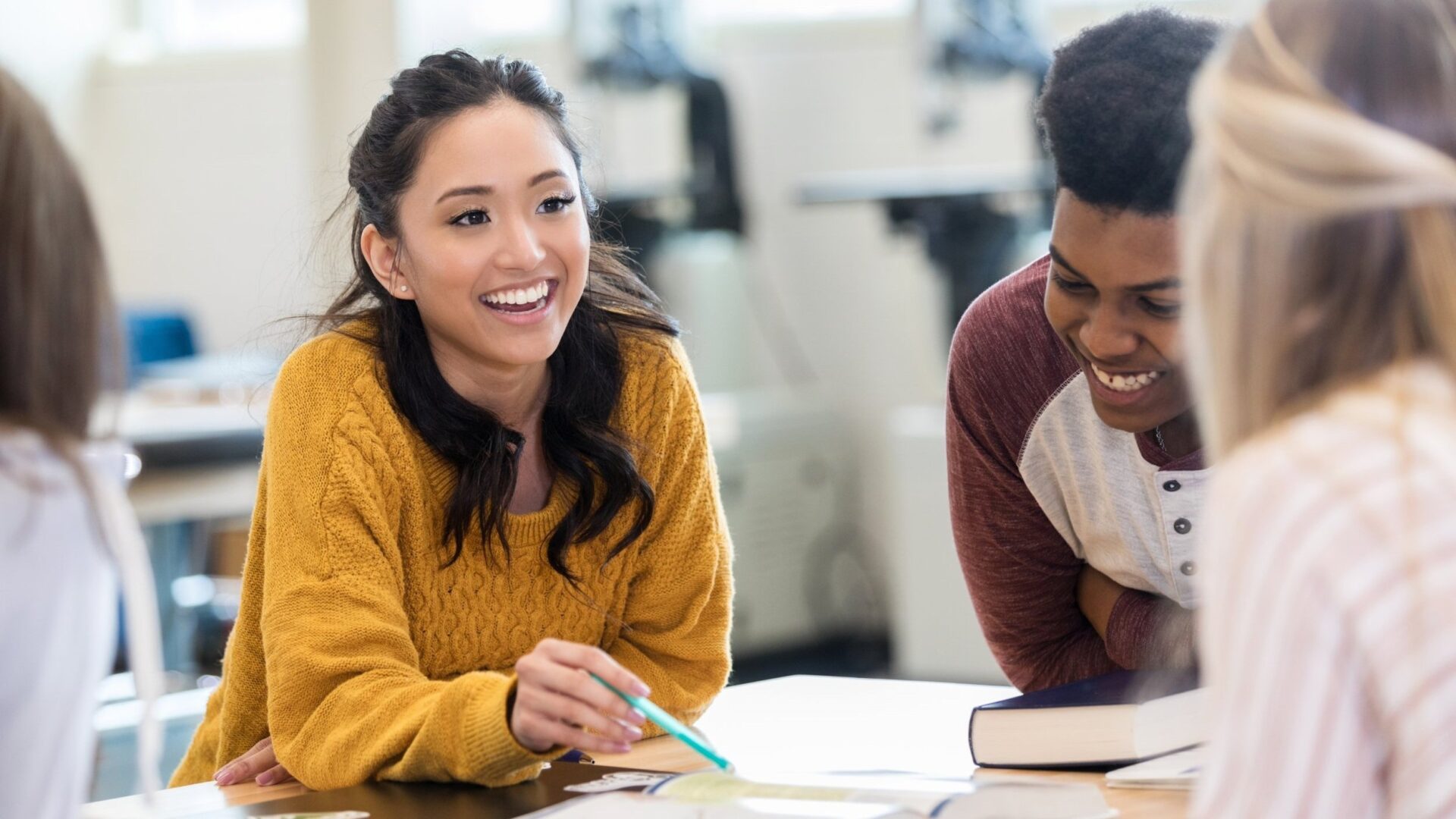 Choosing the Right College: Factors to Consider