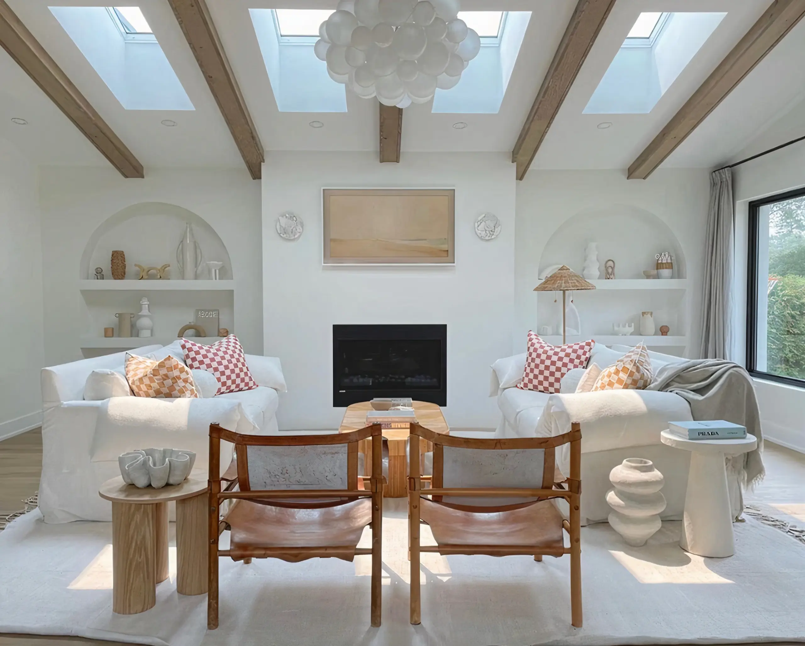 How to Create a Cozy Home with Warm-Toned Lighting