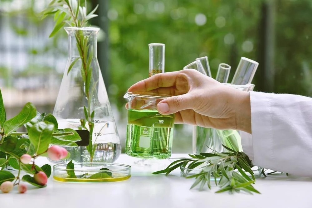 Botanical Extracts as Natural Medicines