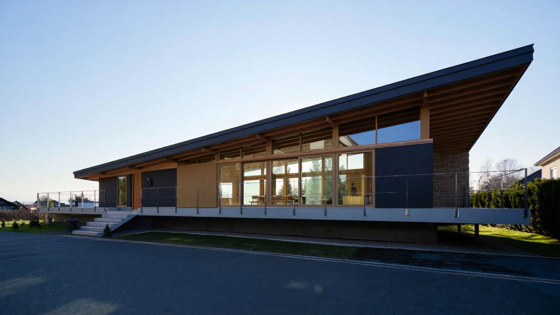 Skillion_Roof_with_Clerestory