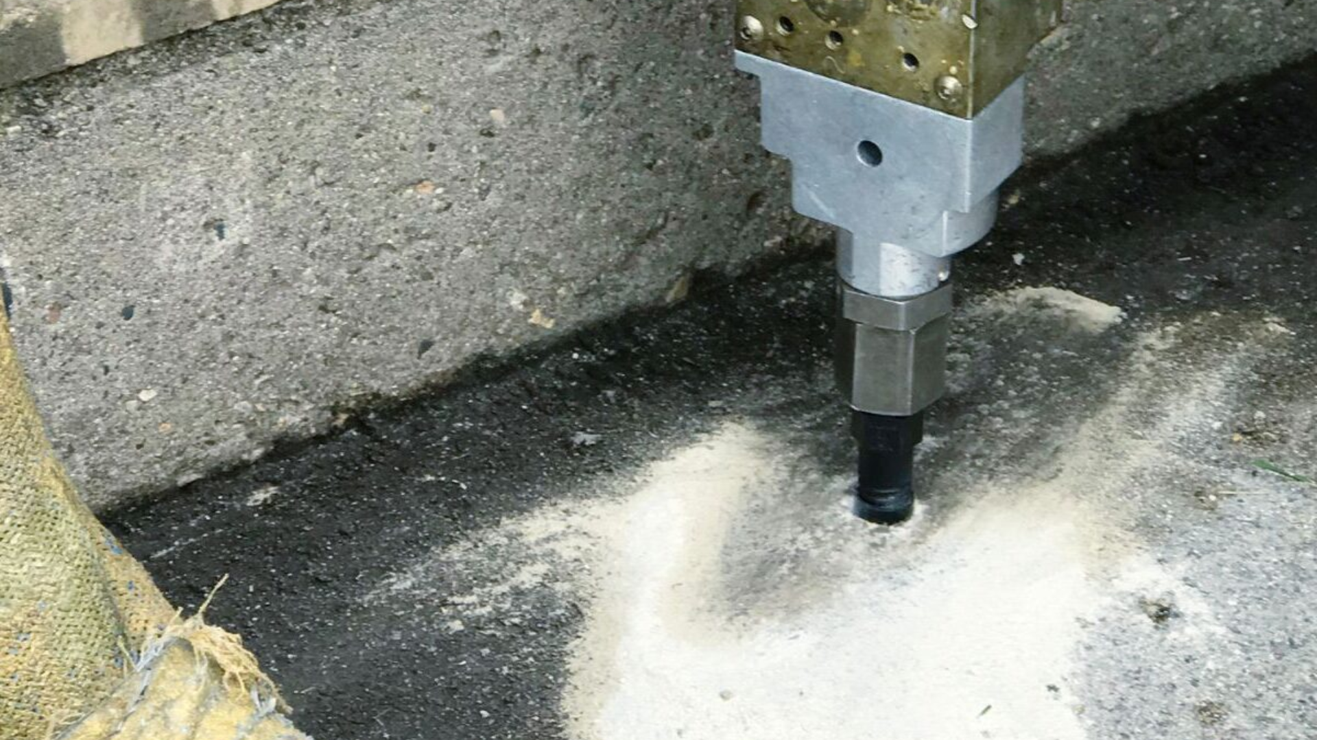 Slab_Jacking_Mudjacking