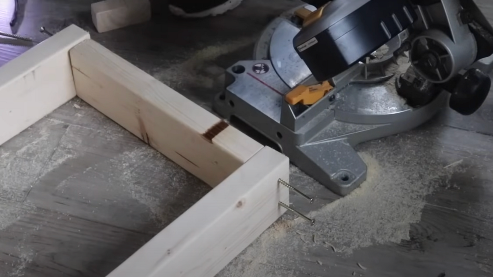 Step_1_Frame_the_Fireplace_Structure