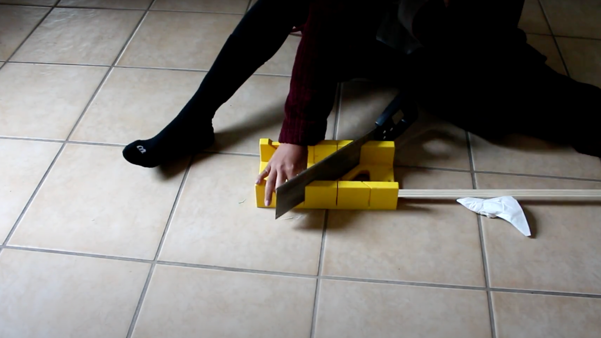 Step_2_Cut_the_Molding