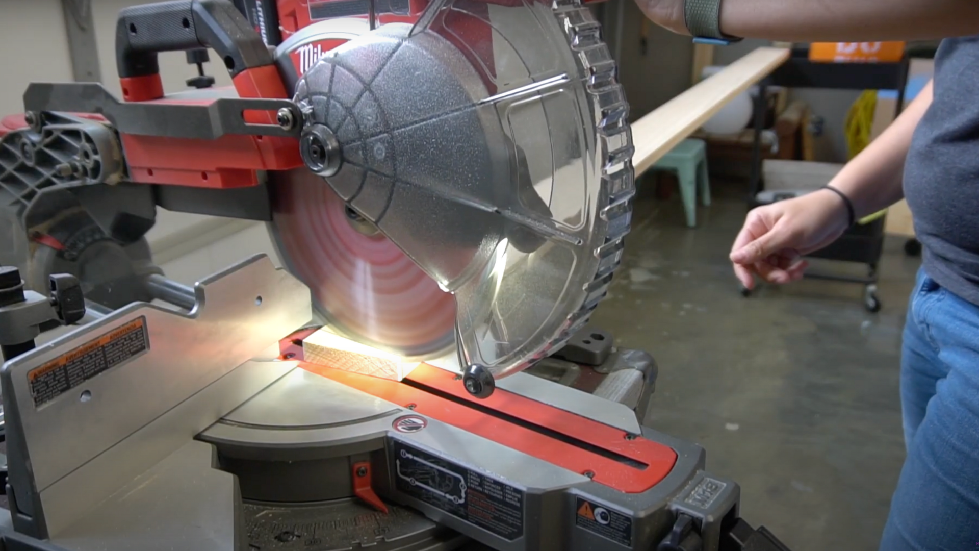 Step_2_Cut_the_Side_Rails_at_an_Angle