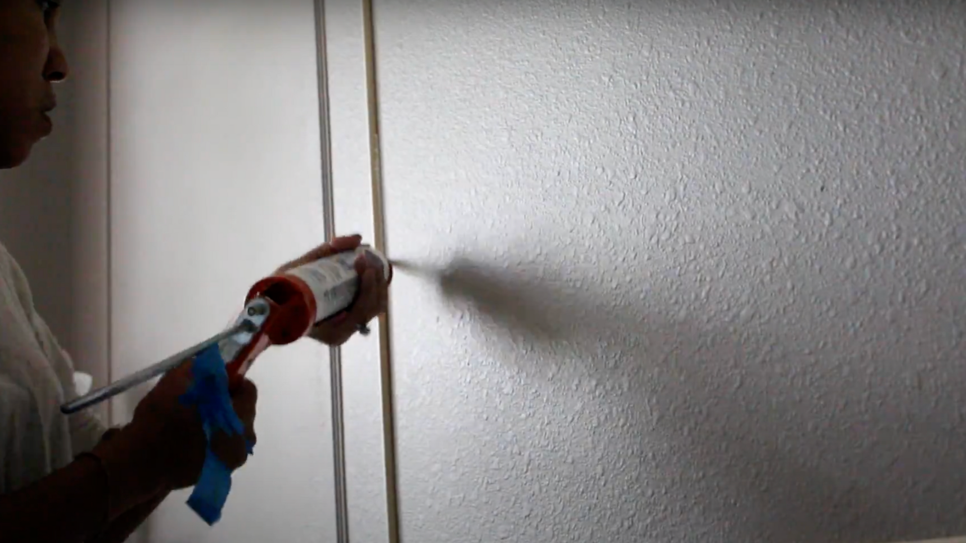 Step_6_Caulk_the_Edges