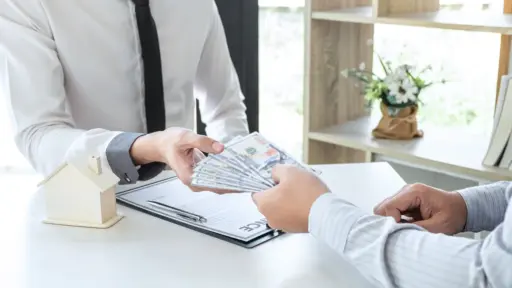 Your Guide to Choosing the Right Real Estate Agent in Duluth, MN