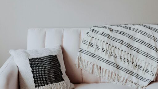 Sofas That Save Space and Elevate Style