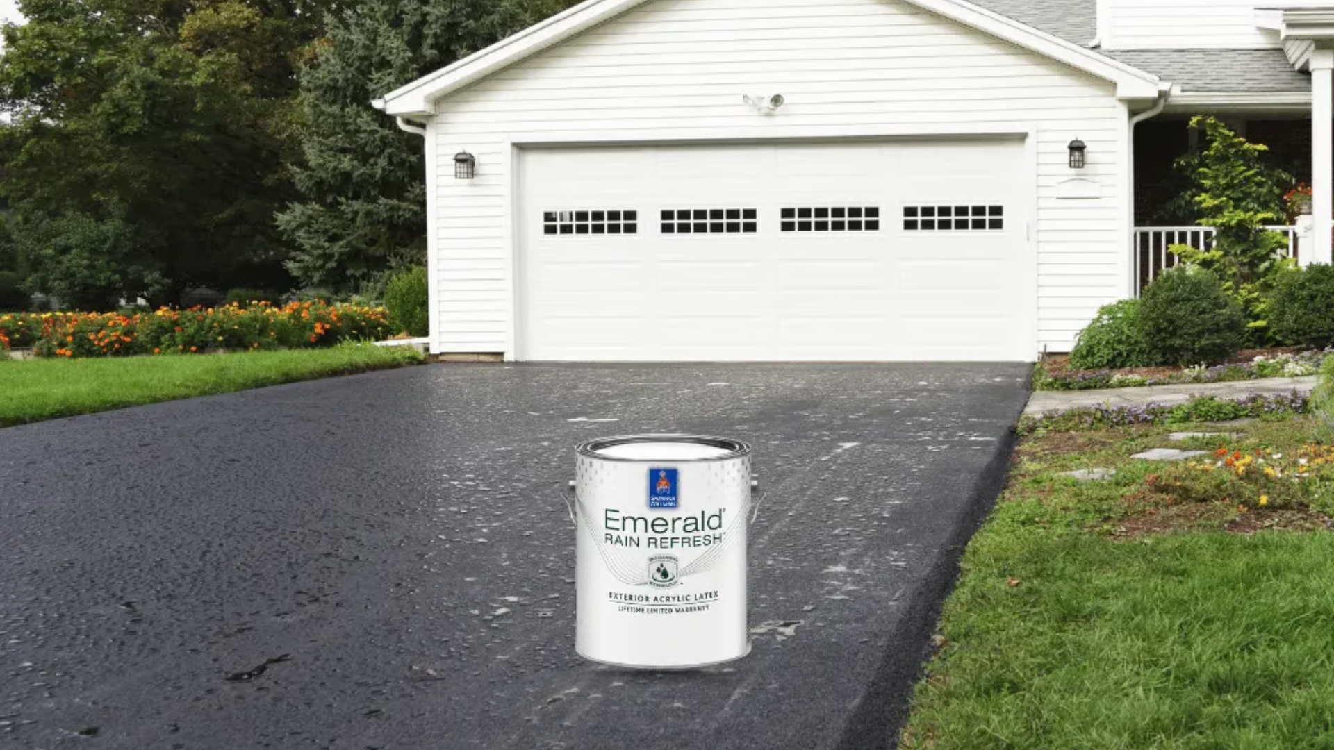 Emerald_Exterior_Acrylic_Latex