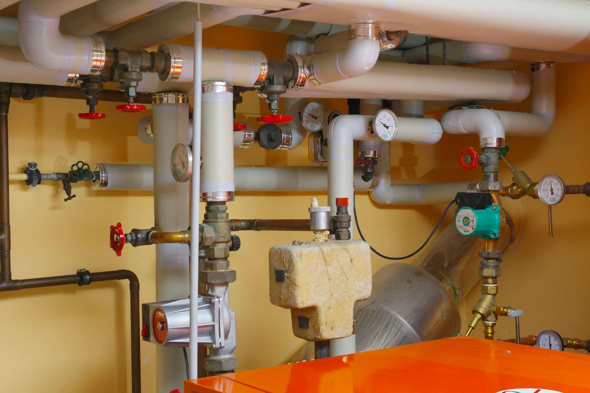 Common Issues in Commercial Heating Systems and How Contractors Solve Them