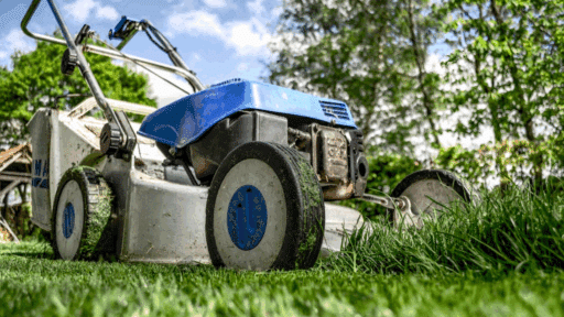 Making Your Garden A Lot Less Work To Maintain