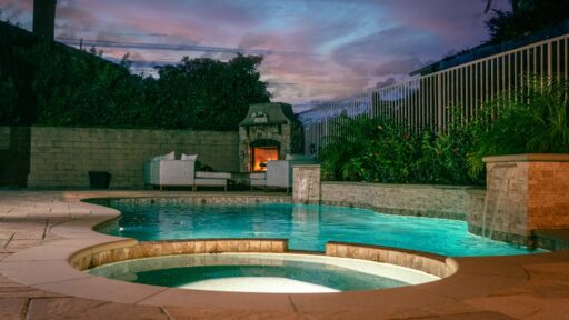 What Homeowners Should Know About Today's Swimming Pool Construction Trends