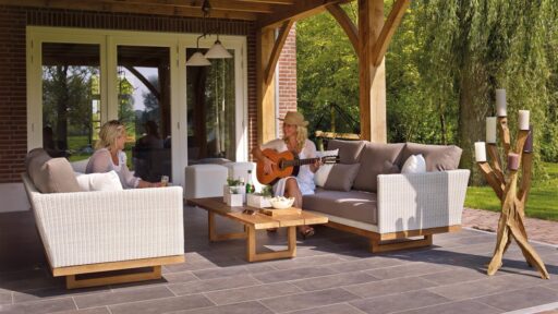 6 Details That Turn Your Backyard Into an Extension of Your Home
