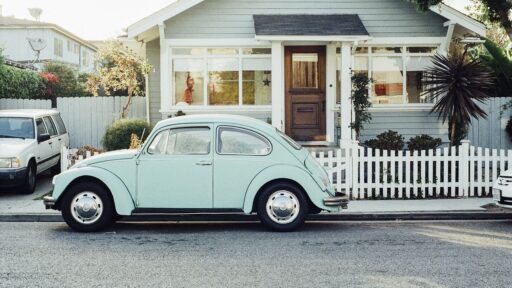 6 Things to Consider Before Choosing a Driveway Cleaning Service
