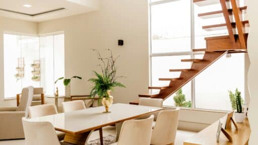 The Rise of Minimalist Workspaces in Modern Homes