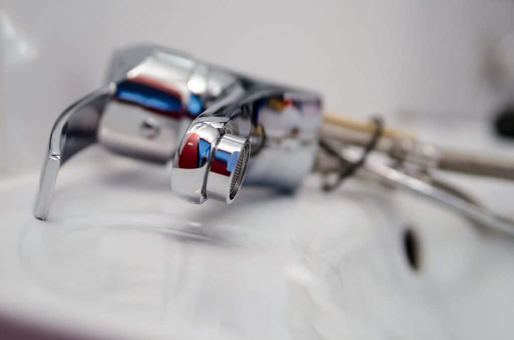 7 Best Places to Find Vetted Plumbing Contractors Near You