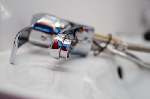 7 Best Places to Find Vetted Plumbing Contractors Near You