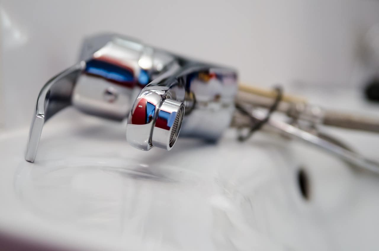 7 Best Places to Find Vetted Plumbing Contractors Near You