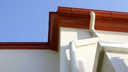 Seamless Gutters Near Me: Why Hiring a Professional Gutter Company Ensures Long-Lasting Protection