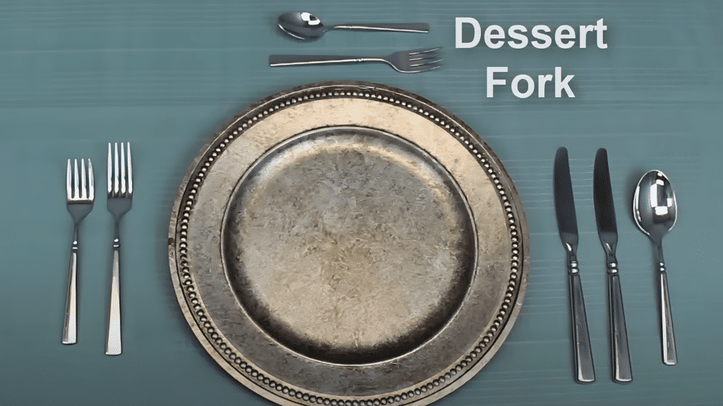 add dessert utensils