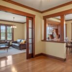 craftsman style house.png