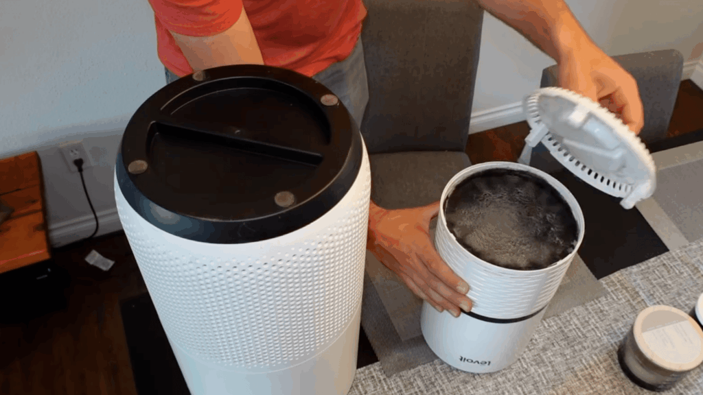 take out the filter housing