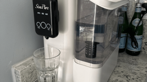 A renter shares a 6-month real-life review of using a countertop reverse osmosis system, covering installation, daily use, noise, wastewater, and what actually matters beyond product specs.