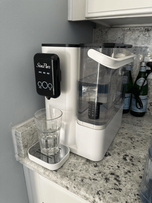 A renter shares a 6-month real-life review of using a countertop reverse osmosis system, covering installation, daily use, noise, wastewater, and what actually matters beyond product specs.